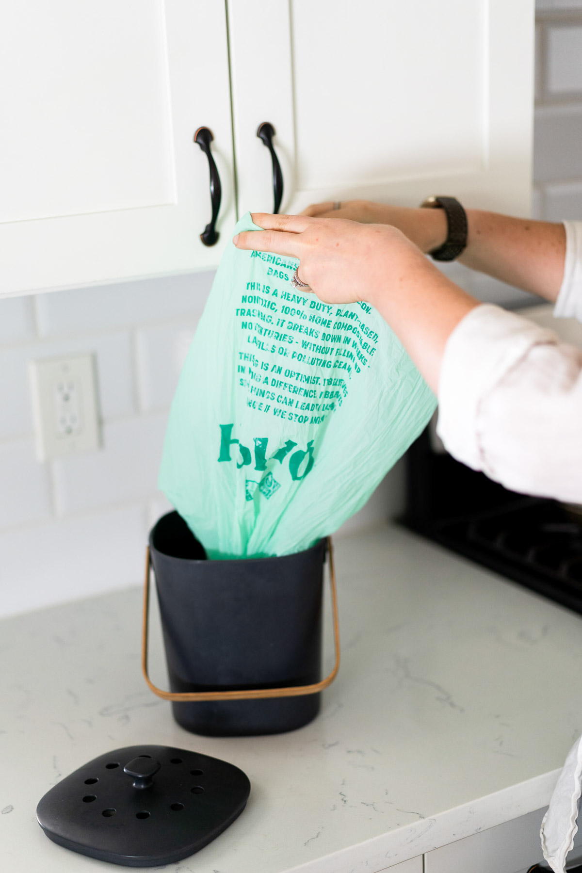 HoldOn Compostable Trash Bags and Storage Bags: An Eco-Friendly