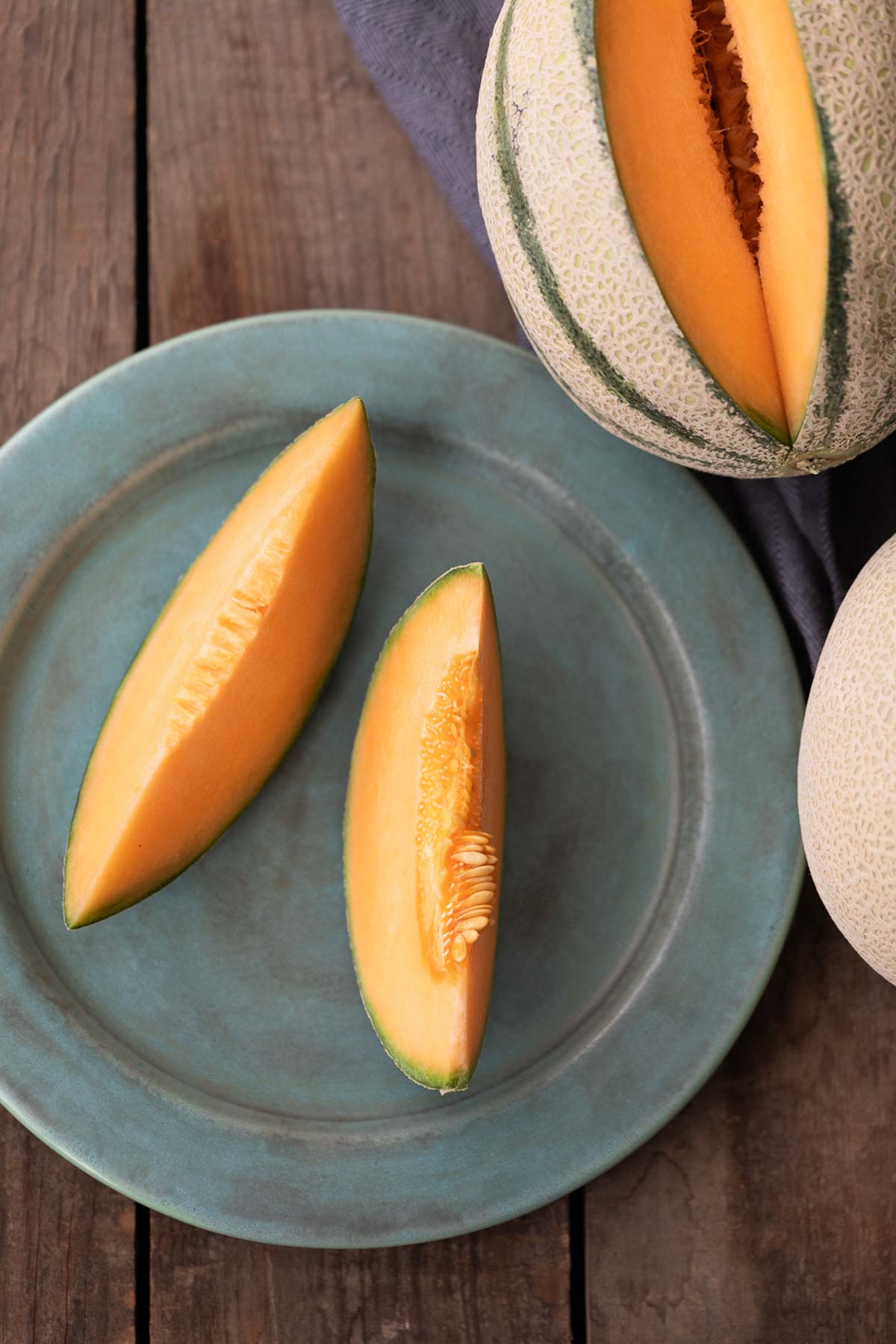 cut up cantaloupe